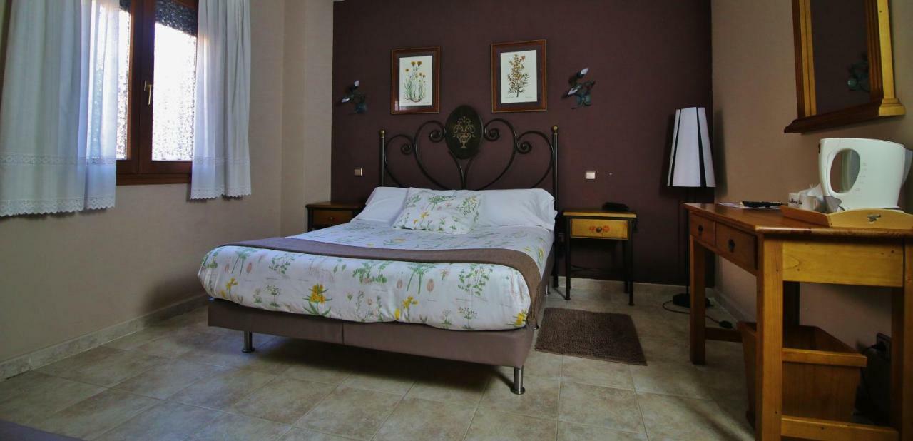 Posada Del Camino Real Torrelaguna Екстер'єр фото